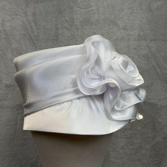 Mr. Hi\'s Hat Cloche Womens Kentucky Derby Church White Ruffle Embroidered Sequin main image 4